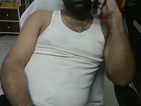 Snapshot of hotindianstud chatting on October 23, 8:57 am hotindianstud online show from October 23, 8:57 am