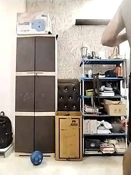 Snapshot of hotindianstud chatting on October 3, 1:34 pm hotindianstud online show from October 3, 1:34 pm