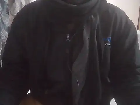 Snapshot of hotindianstud chatting on January 10, 9:44 am hotindianstud online show from January 10, 9:44 am