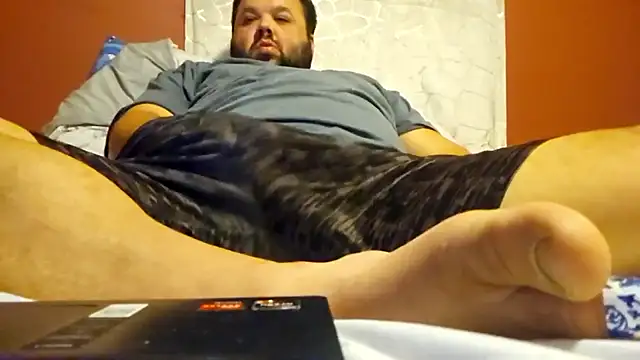 Strongbutgentle36 online show from September 12, 6:13 am