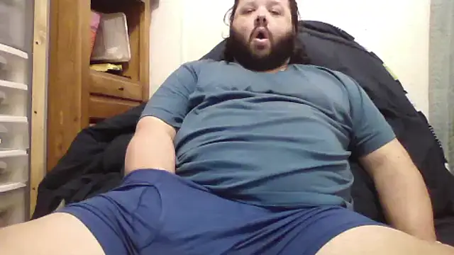 Strongbutgentle36 online show from February 18, 6:04 am