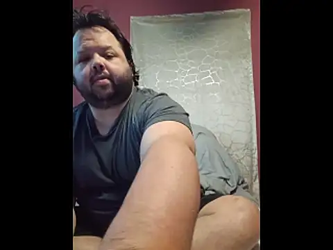 Strongbutgentle36 online show from April 4, 8:04 pm