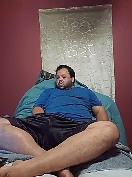 Strongbutgentle36 online show from November 3, 7:13 am