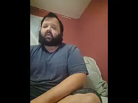 Strongbutgentle36 online show from February 9, 7:06 am