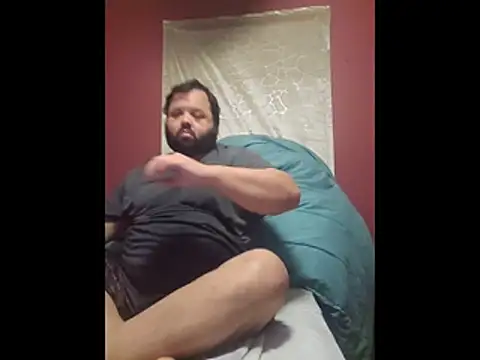 Strongbutgentle36 online show from December 17, 6:07 am