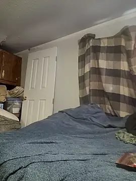 MaddyC6992 online show from April 18, 8:53 pm