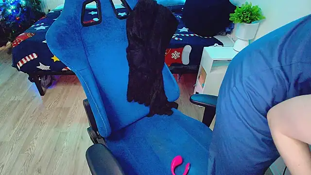 CranberryHot online show from February 18, 1:29 pm