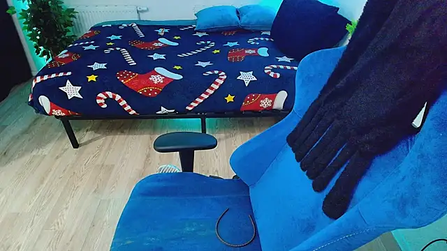 CranberryHot online show from April 4, 3:24 am