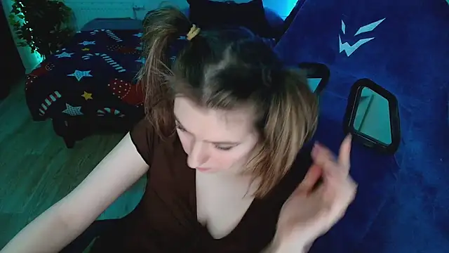 CranberryHot online show from April 13, 8:57 pm