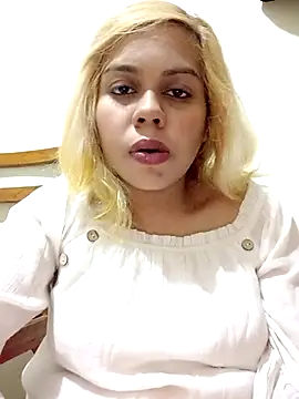 Nainagupta7890 online show from February 21, 6:10 pm