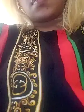 Nainagupta7890 online show from November 3, 9:35 am