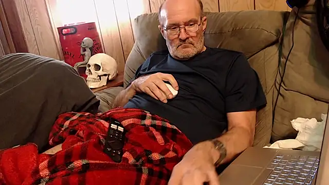 snickers1 online show from November 1, 1:38 pm