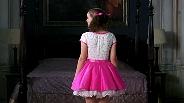 fmodel online show from October 27, 8:48 am