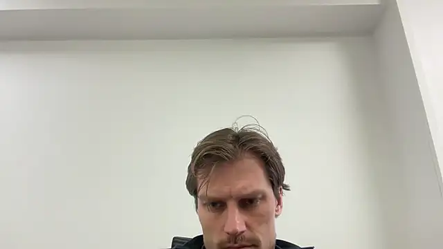 fmodel online show from February 24, 8:37 am