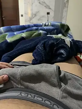 arju9699 online show from December 4, 5:38 pm