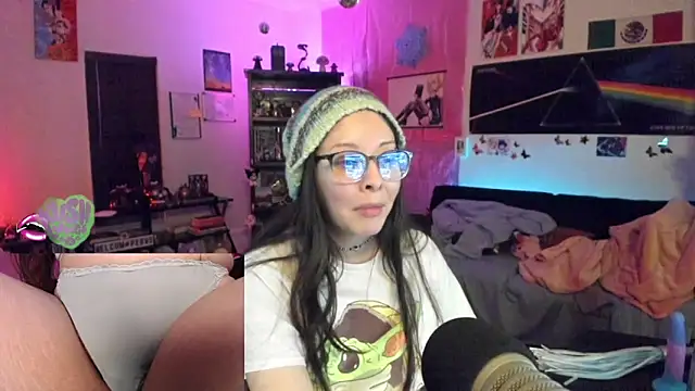 Snapshot of kushlungs666 chatting on February 2, 12:02 pm kushlungs666 online show from February 2, 12:02 pm