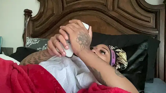 Creamesensation online show from February 13, 4:51 pm