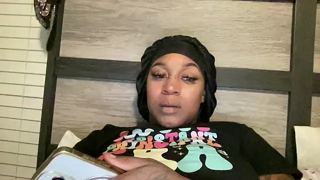 Creamesensation online show from October 25, 6:45 am