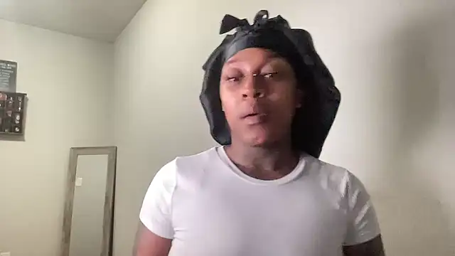 Creamesensation online show from January 17, 2:26 am