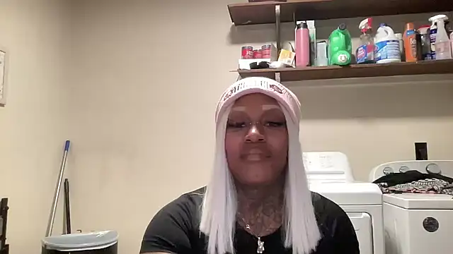 Creamesensation online show from October 28, 5:01 pm