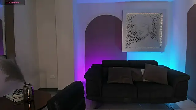 Snapshot of MorganHicks chatting on June 8, 11:55 am MorganHicks online show from June 8, 11:55 am