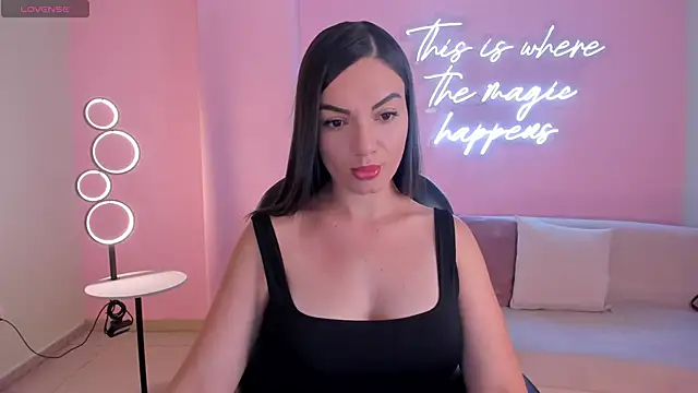 MorganHicks online show from February 25, 7:36 pm