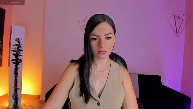Snapshot of MorganHicks chatting on June 23, 10:35 am MorganHicks online show from June 23, 10:35 am