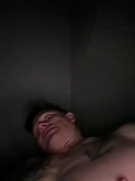 Snapshot of pussyaddict21 chatting on February 12, 1:09 am pussyaddict21 online show from February 12, 1:09 am