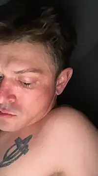 Snapshot of pussyaddict21 chatting on February 24, 5:54 am pussyaddict21 online show from February 24, 5:54 am