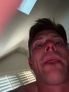 Snapshot of pussyaddict21 chatting on March 9, 8:31 pm pussyaddict21 online show from March 9, 8:31 pm