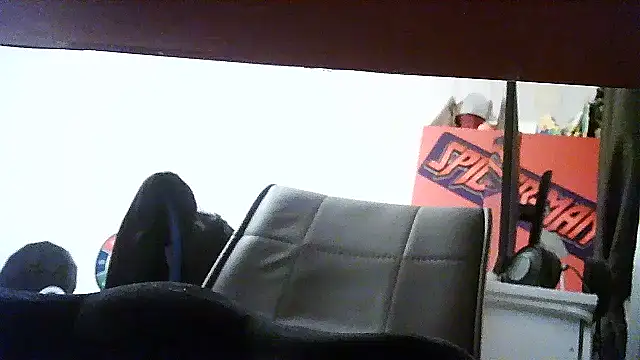 Snapshot of opreatiby chatting on January 18, 5:05 pm opreatiby online show from January 18, 5:05 pm