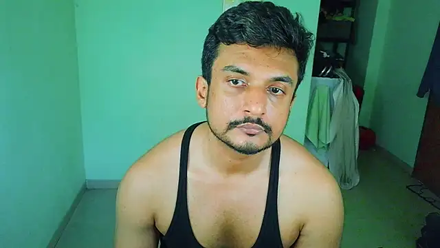 Snapshot of daringcutie chatting on April 21, 8:54 am daringcutie online show from April 21, 8:54 am