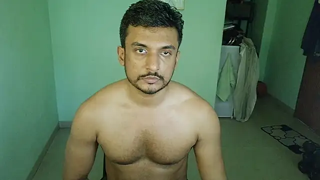 daringcutie online show from March 31, 9:33 am