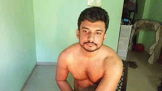 Snapshot of daringcutie chatting on May 17, 5:51 am daringcutie online show from May 17, 5:51 am