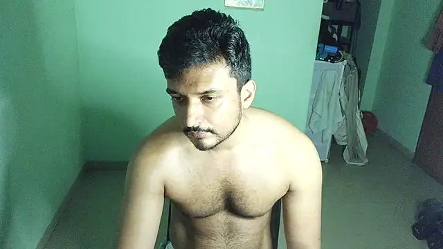 Snapshot of daringcutie chatting on May 22, 12:30 am daringcutie online show from May 22, 12:30 am