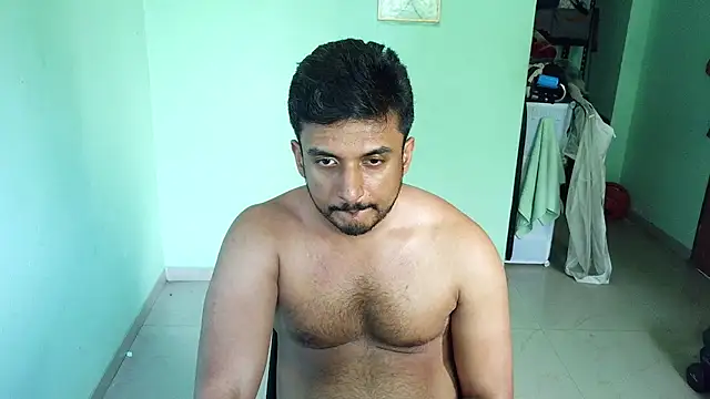 Snapshot of daringcutie chatting on May 12, 10:10 am daringcutie online show from May 12, 10:10 am