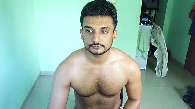 Snapshot of daringcutie chatting on May 10, 10:08 am daringcutie online show from May 10, 10:08 am