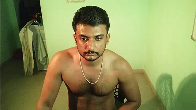 daringcutie online show from December 3, 5:23 pm