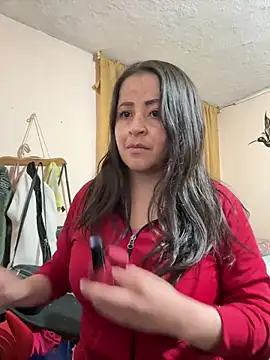 latinfemale online show from November 30, 12:11 am