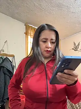latinfemale online show from June 11, 8:39 pm