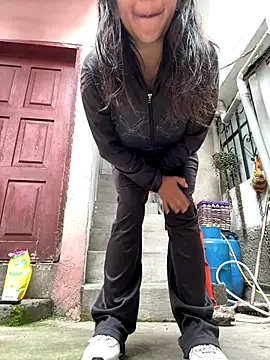 latinfemale online show from November 13, 4:33 pm