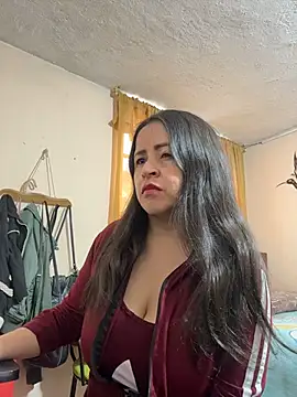 latinfemale online show from February 23, 8:20 pm