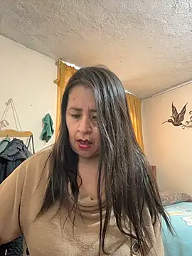 latinfemale online show from April 22, 8:26 pm