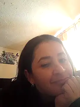 latinfemale online show from May 26, 5:33 pm