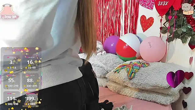 DestinyHills online show from February 19, 12:02 pm