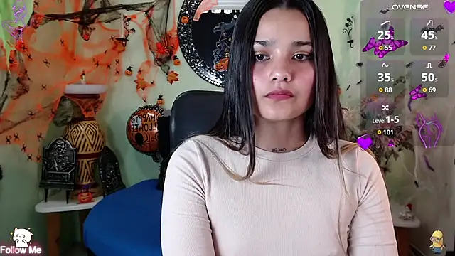 DestinyHills online show from October 28, 12:04 pm