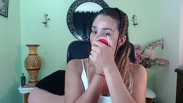 DestinyHills online show from October 6, 12:06 pm