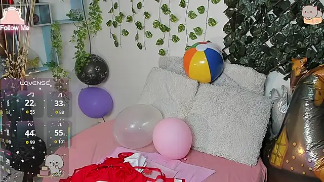 DestinyHills online show from February 12, 1:49 am