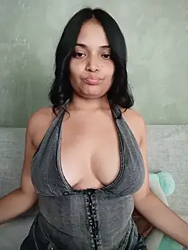  Estrellita  online show from May 14, 4:26 pm
