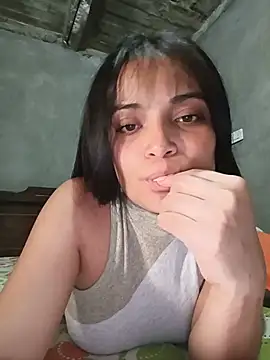 Snapshot of _Estrellita_ chatting on July 24, 5:42 pm Estrellita online show from July 24, 5:42 pm